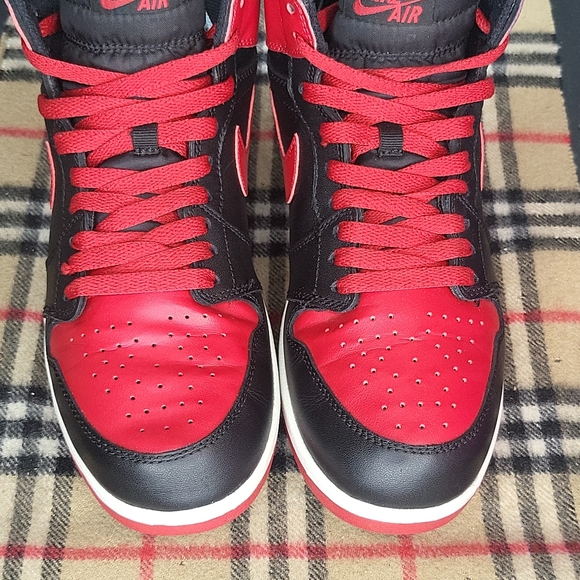 Size 7 - Jordan 1.5 The Return Bred 2015 VNDS CLEAN!!..Fits Men Size 7, Women Si - Picture 16 of 16
